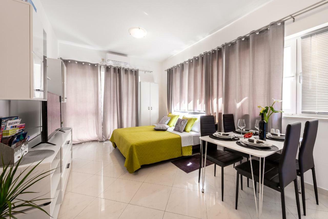 Studio Apartment & Room Ten - Free Parking Dubrovnik Bagian luar foto