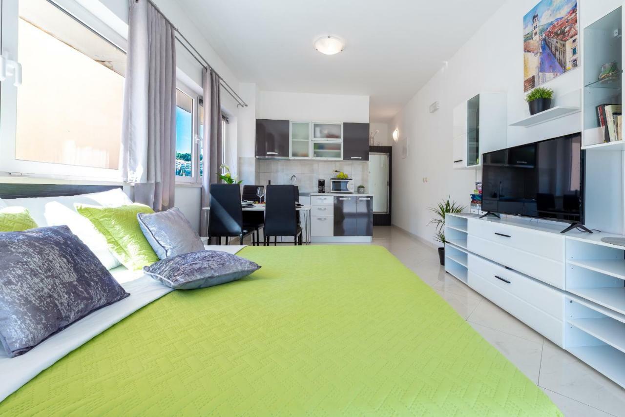 Studio Apartment & Room Ten - Free Parking Dubrovnik Bagian luar foto